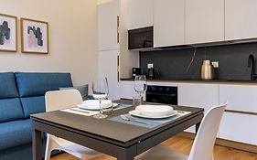 Lagrange Apartments